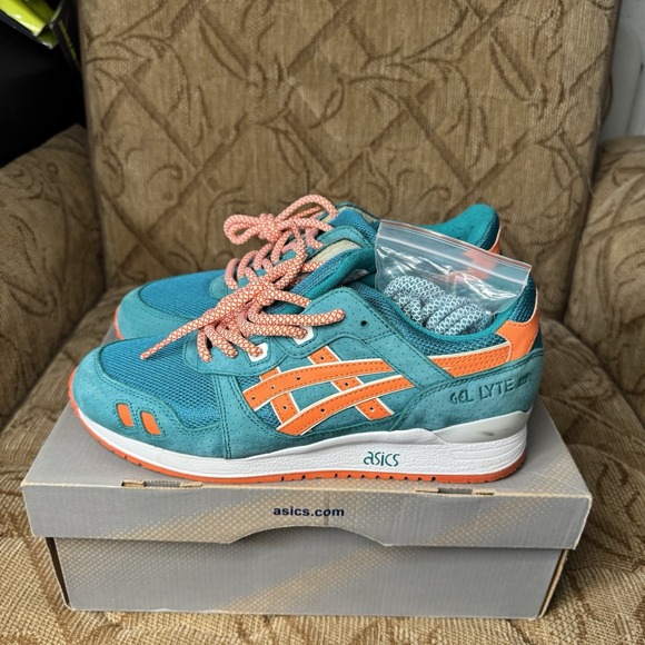 ASICS Gel-Lyte III Ronnie Fieg Kith ECP Miami Beach H30AK-6130 Men's 8 Clean!‎